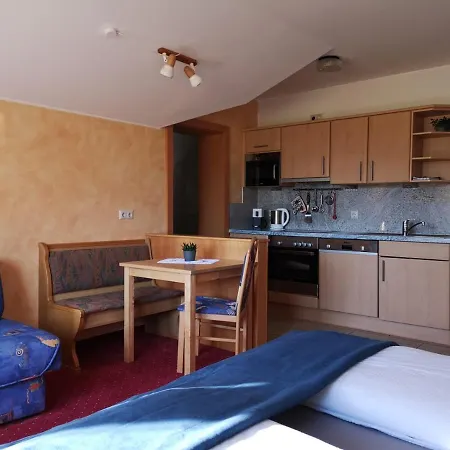 Etschbacher האוס