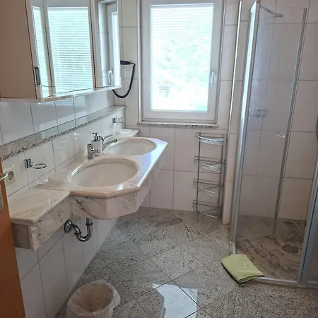 Etschbacher Apartman *